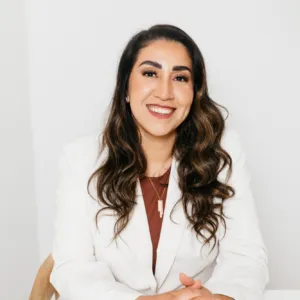 Jen Mendoza