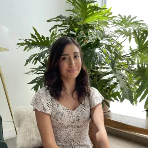 Victoria Najjar, , Student Therapist in Chicago, IL 