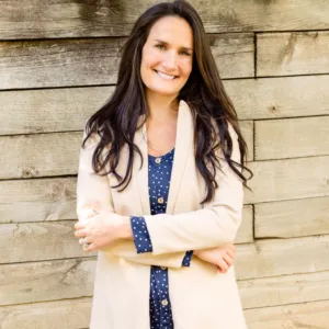 Steph Paquin, MA, LMFT, Marriage & Family Therapist in Minneapolis, MN 