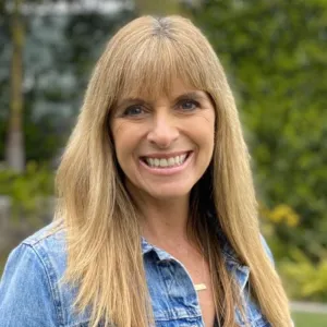 Christine MacInnis, CA LMFT 46382  AZ LMFT 15504, Licensed Marriage & Family Therapist in Torrance, CA 