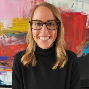 Dr. alexandra Forsyth