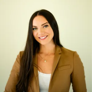 Molly Olejownik