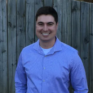 Greg Linares