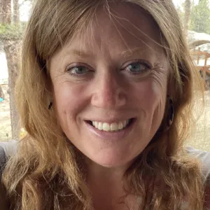 Julie Dominicak