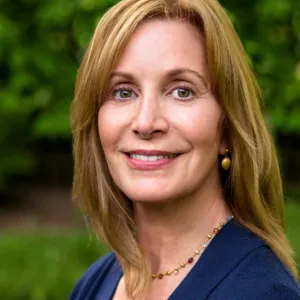 Dr. sarah Mandel