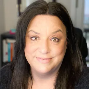 Leslie Lombardy