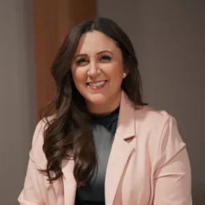 Christine Minakakis