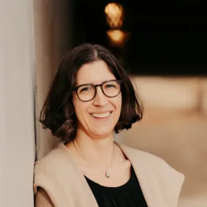 Sarah Kamens