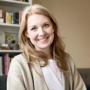 Adele Stuckey, LPC, ATR-BC, Art Therapist in Alexandria, VA 