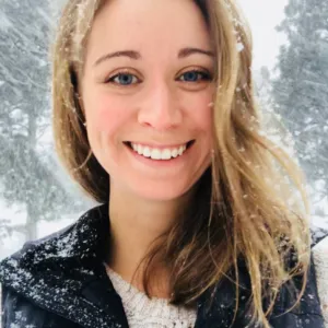 Alexandra Hinton