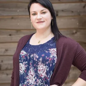 Lindsay Pierce, MA, LMFTA, Associate Marriage & Family Therapist in Olympia, WA 
