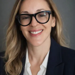 Carly Stern, LCSW, Licensed Clinical Social Worker in Hollywood, CA 90069