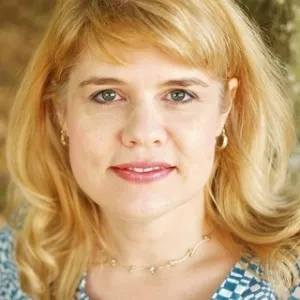 Alexandra Rooks hughes