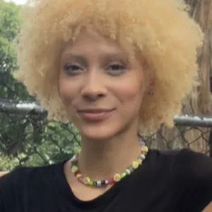 Taisja Roberson, , Student Therapist in New York, NY 