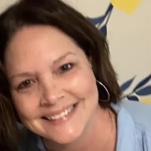 Dr. kim Knight