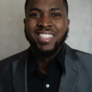 Dr. samuel Louissaint