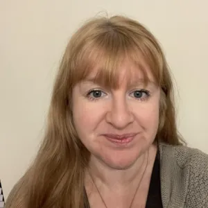 Kelly DiGuilio, LCSW, MAC, Certified EMDR therapist, Clinical Social Worker   in Virginia 
