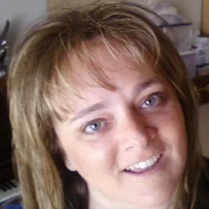 Alecia Carpenter