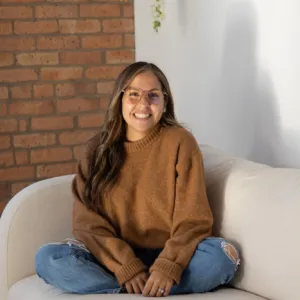 Yezenia Hussey