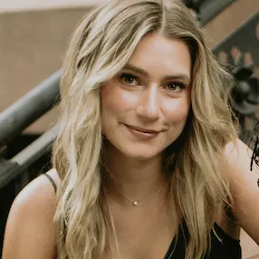 Alison Cooper, MA, LMHC, LPC, CCTP, Mental Health Counselor in ,  