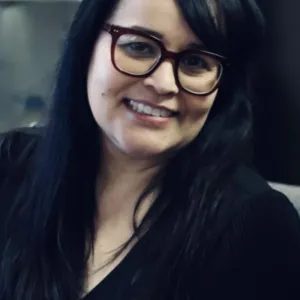 Mirella Mendoza