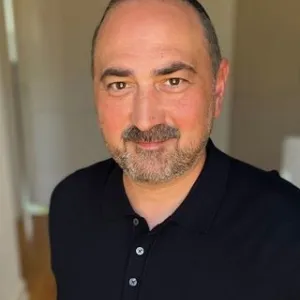 Yossi Benperlas