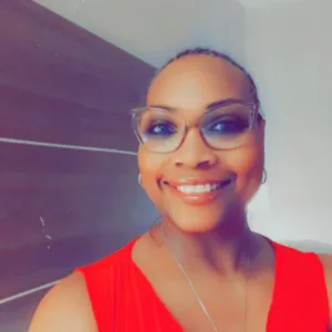 Phyllis Leverett