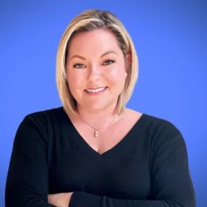 Cassie Lowe