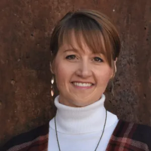Carolyn Memmott