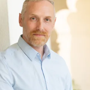 Ian Mackinnon