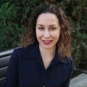 Karina Arias, LCSW, Licensed Clinical Social Worker  in California 