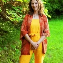 Katie Jones, LSCSW, LCSW, SEP, RYT, Clinical Social Worker  in Kansa City, MO 