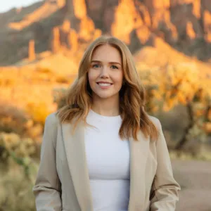Dr. darrian Mckiernan