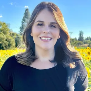 Corina Daugherty Calhoun, LCSW, Clinical Social Worker  in Coos Bay, OR 