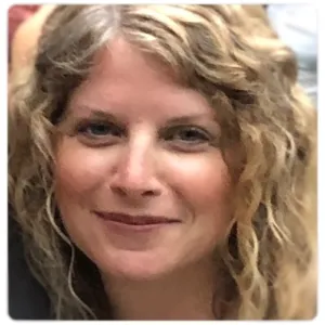 Saundra Diana