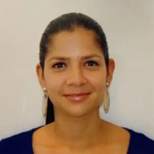 Stephanie Saavedra