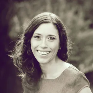 Christina Alexander, MA, LMFT, RDT, Therapist in Seattle, WA 