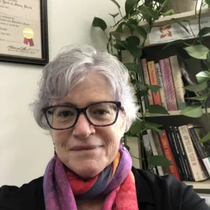 Maureen Coley, LICSW, Licensed Clinical Social Worker  in Washington 