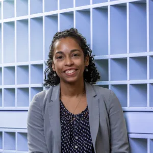 Massiel Almond frias