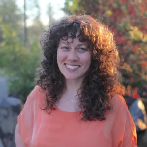 Genna Brodsky Chase, LICSW, CHT, Clinical Social Worker  in OLYMPIA, WA 