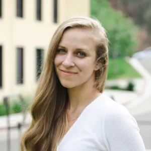 Aly Thompson