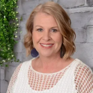 Kim McKinnie, MEd., LPC-Associate, Licensed Professional Counselor Associate  in Texas 