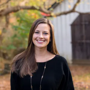 Maureen Bethea, MS, LMFT, Certified in EMDR, VA Board Approved Supervisor, Licensed Marriage & Family Therapist in Fairfax, VA 