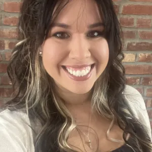 Micayla Santa cruz