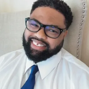 Dr. dwight Lavan