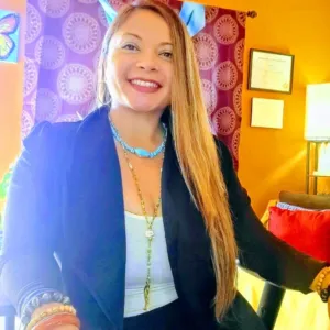 Alicia Ramos, EMDR Holistic Therapist, Therapist in El Paso, TX 
