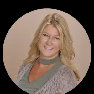 Stacy Lyons