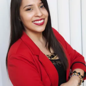 Silvia Leija