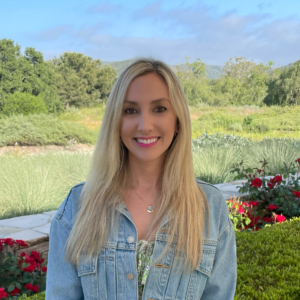Shayda Ewalt, EMDR and Brainspotting Certified, Licensed Marriage & Family Therapist in , California 