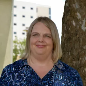 Kim Parker (tx 70157)